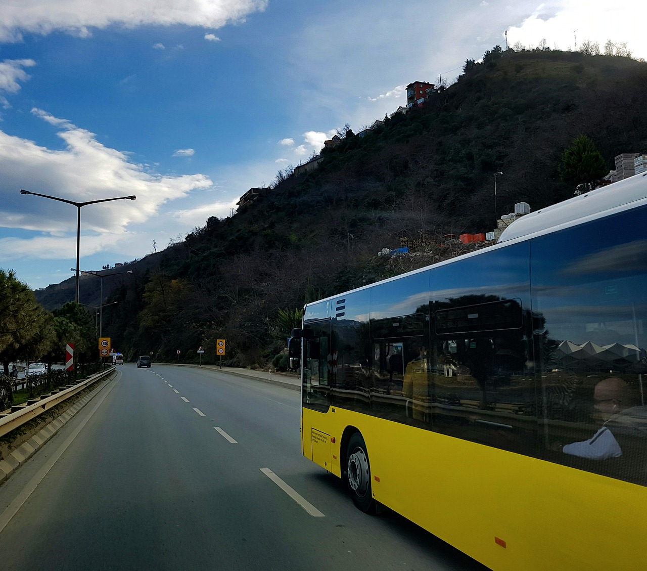最新調(diào)整的102路公交車路線詳解及指南