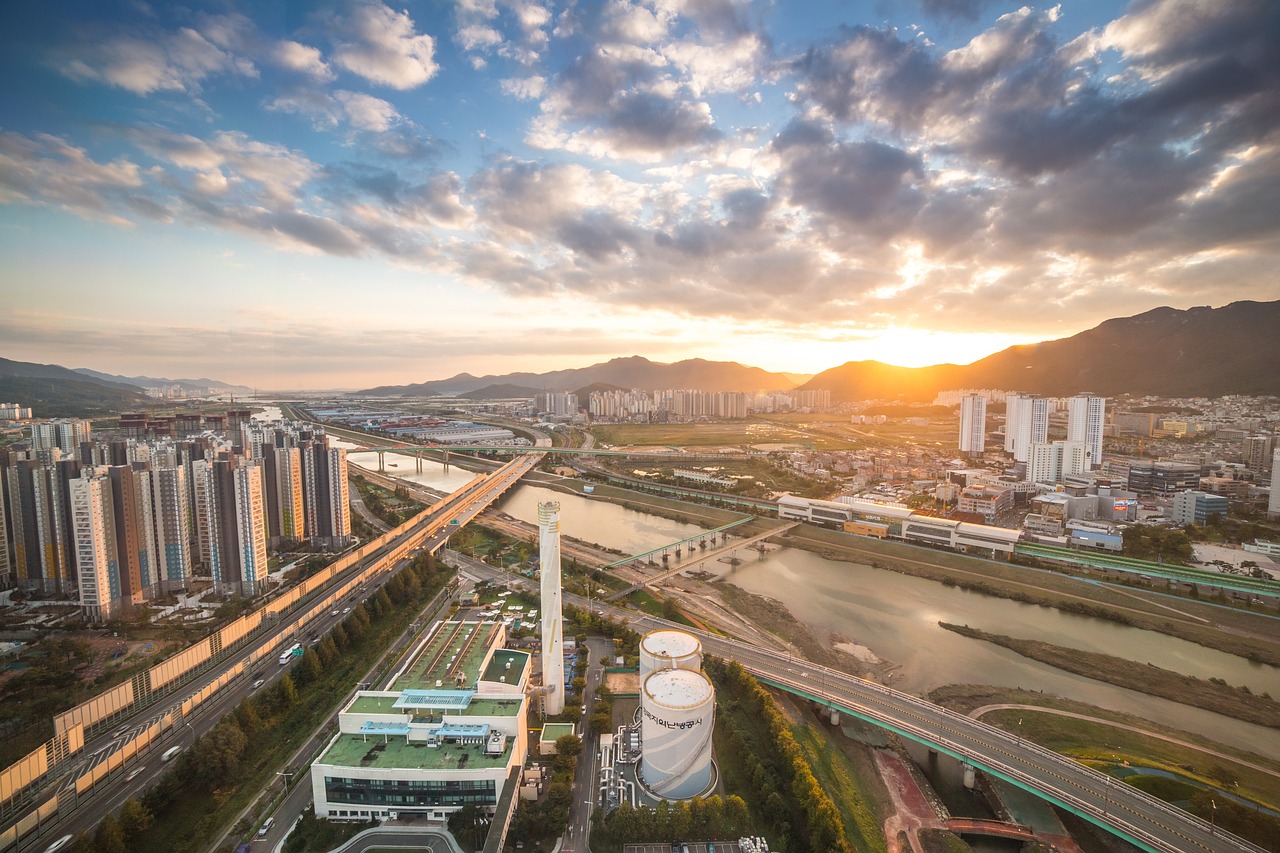 企業(yè)走向資本市場的必經(jīng)之路，上市中介費詳解